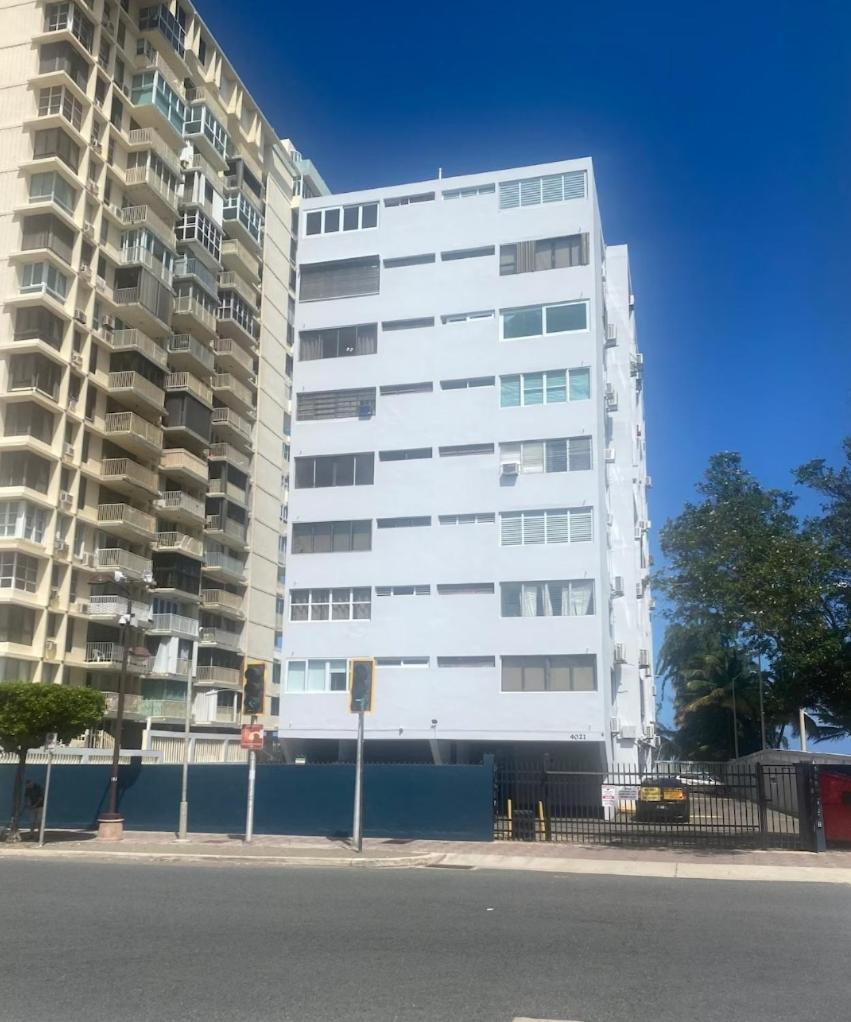 Isla Verde Tower San Juan Zewnętrze zdjęcie
